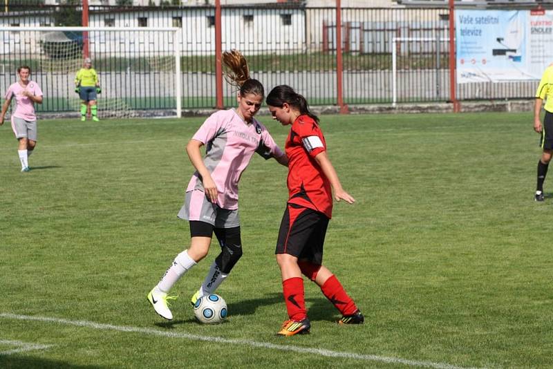 Krajský přebor žen: Brumov - Březnice 4:0. 