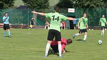 Fotbalisté Slopného (zelené dresy) si v Lize4 poradil s Drnovicemi, které díky hattricku Martina Váni zdolal 3:2. Foto: pro Deník/Jan Zahnaš