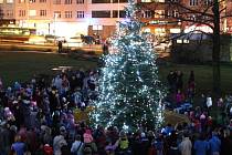 Rozsvěcení vánočního stromu ve Zlíně. Ilustrační foto
