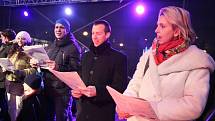 Česko zpívá koledy rozezněla náměstí ve Zlíně