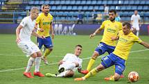 Fotbalisté Zlína (ve žlutých dresech) ve 3. kole FORTUNA:LIGY zdolali liberecký Slovan 2:1.