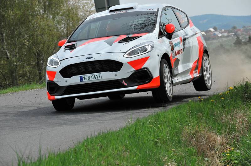 Pod taktovkou dvou mladých regionálních pilotů Erika Caise a Adama Březíka se nesel závod 27. ročníku Rallysprint Kopná, který se konal v sobotu v okolí Slušovic.