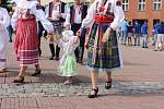 Ve Zlíně probíhá populární Festival dechových hudeb, kterého se účastní také folklorní soubory. 