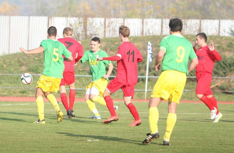 Chropyně (oranžoví) - Boršice 4:2 (3:1).