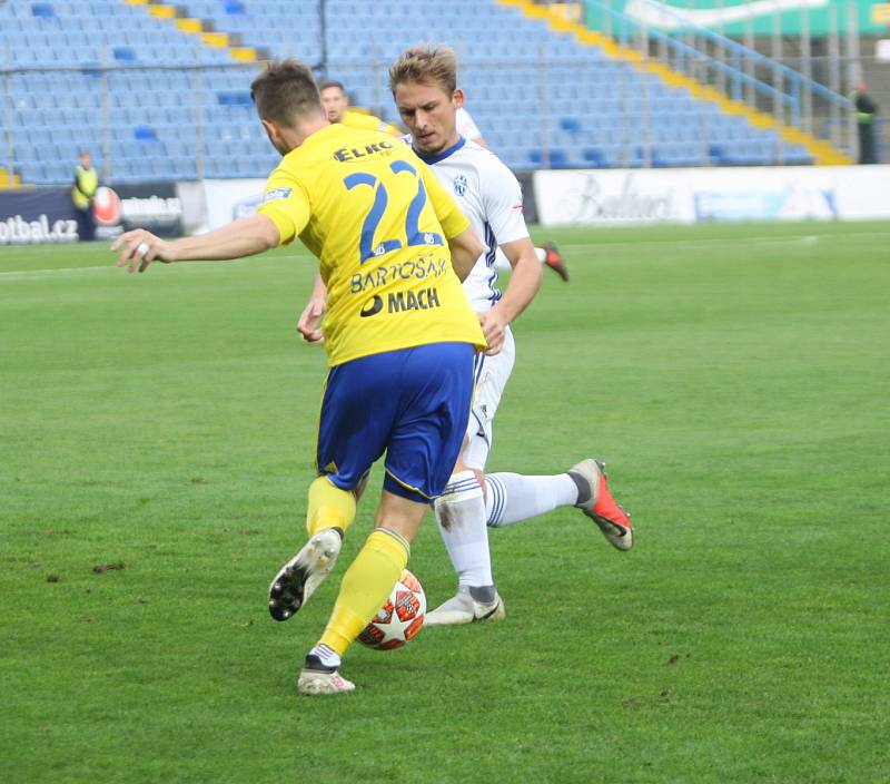 Prvoligoví fotbalisté Fastavu Zlín (ve žlutém) v sobotním 13. kole Fortuna:ligy hostili Mladou Boleslav.