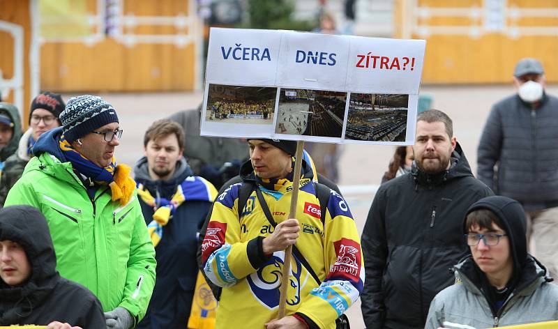 Fanoušci hokejového Zlína během nedělního odpoledne protestovali proti vedení klubu.