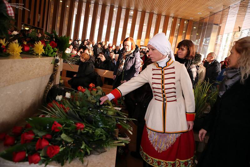 Pohřeb Karla  Pavlištíka v krematoriu na Lesním hřbitově ve Zlíně.