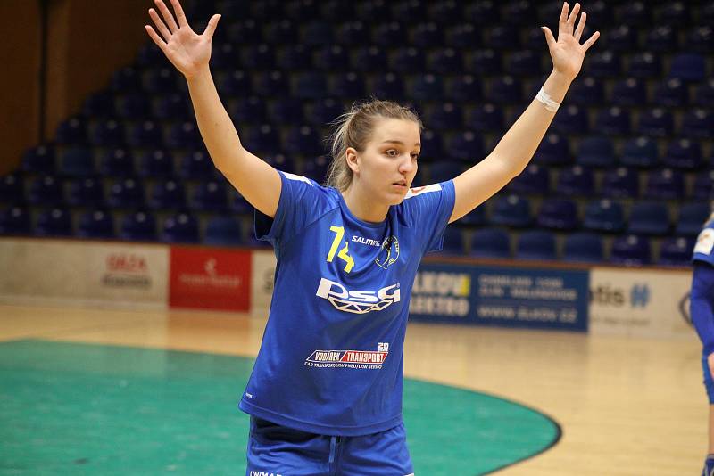 Ve čtvrtfinále Českého poháru házenkářky Zlína v neděli podlehly ostravské Porubě 20:30 a skončily před závěrečným turnajem Final four.