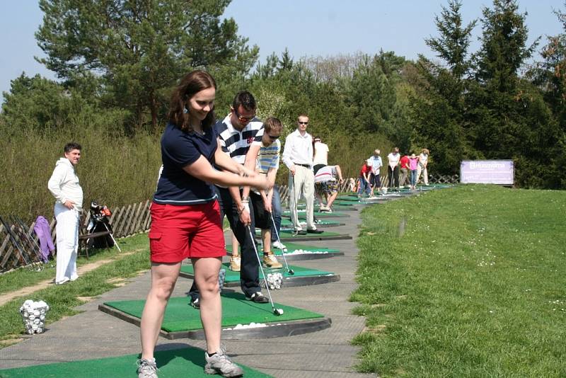 Den otevřených dveří na golfovém hřišti ve Zlíně-Kostelci.