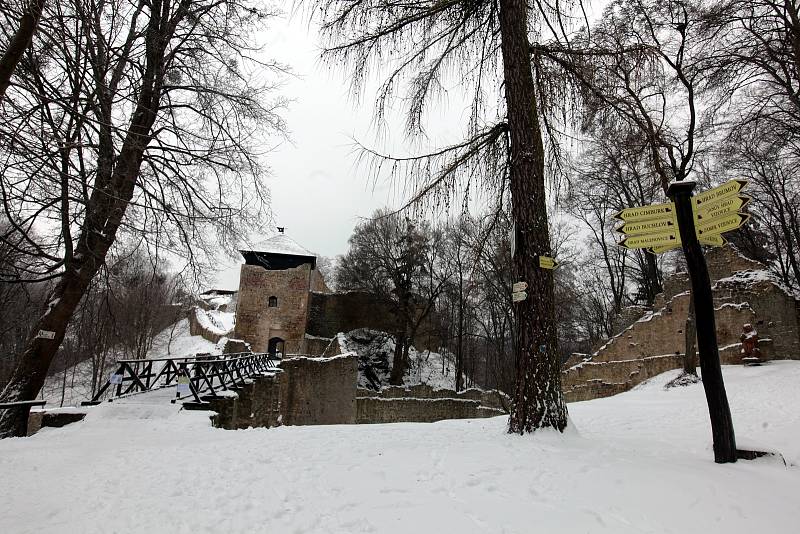 Hrad Lukov v únoru 2021.