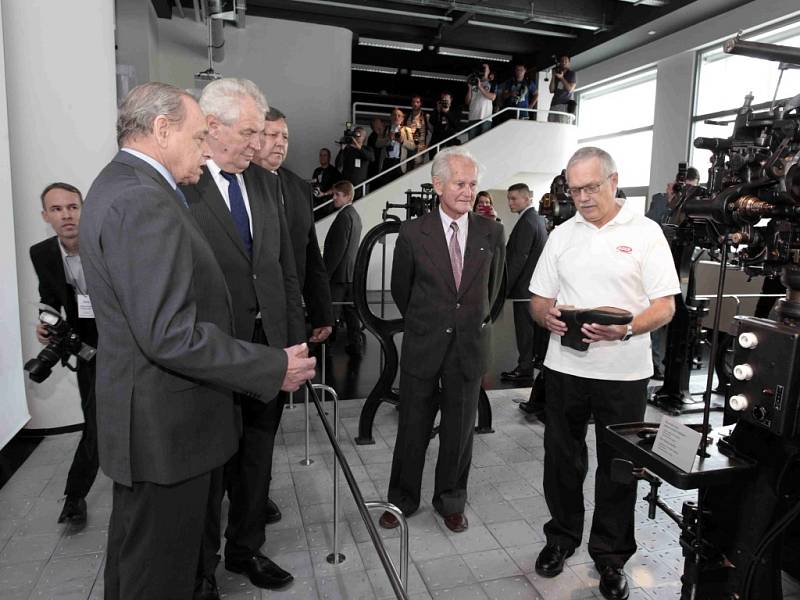 Návštěva prezidenta Miloše Zemana ve Zlíně. 14–14 Baťův institut