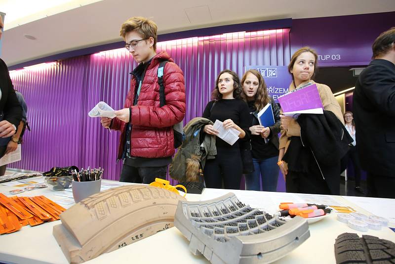 Veletrh pracovních příležitostí  BUSINESS DAY 2018 na UTB ve Zlíně. Firma Coninentál