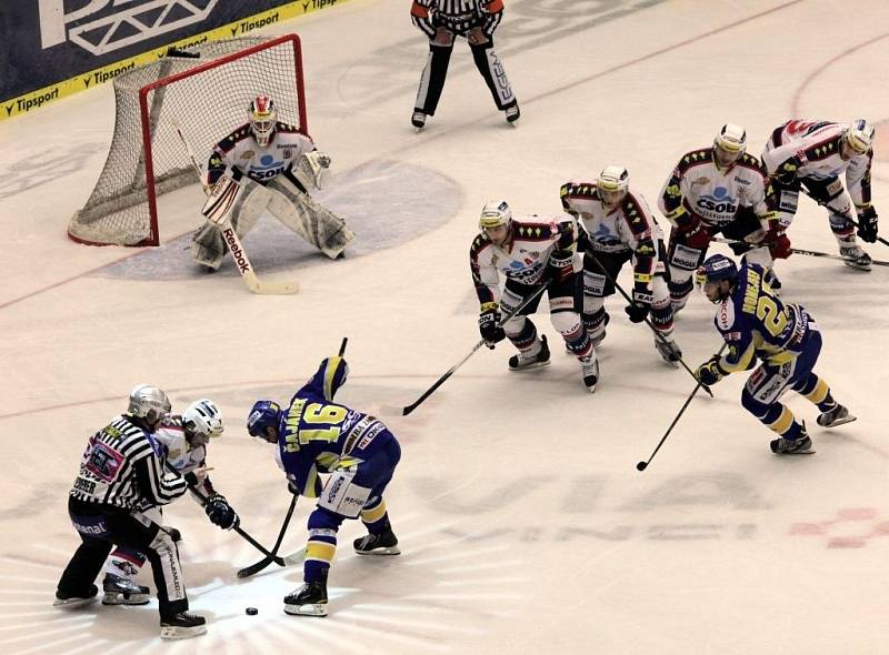  PSG Zlín – HC ČSOB pojišťovna Pardubice.