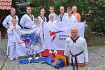 Každoročního soustředění na Rusavě se na začátku srpna zúčastnili sportovci z klubu taekwondo Zlín a Brno.