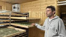 Bylinkové farmě na Valašsku se opět daří, stala se ekofarmou roku; červen 2023