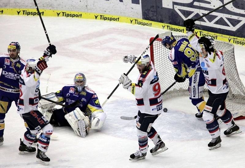  PSG Zlín – HC ČSOB pojišťovna Pardubice.