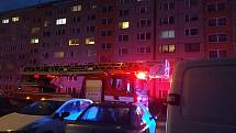Doutnající večeře na sporáku si ve Zlíně vyžádala výjezd tři hasičských vozů