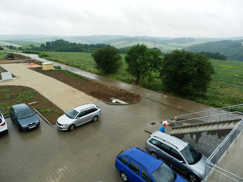 Aero klub Luhačovice -  letadla, klubovna, hangár, parkoviště... Nové zázemí