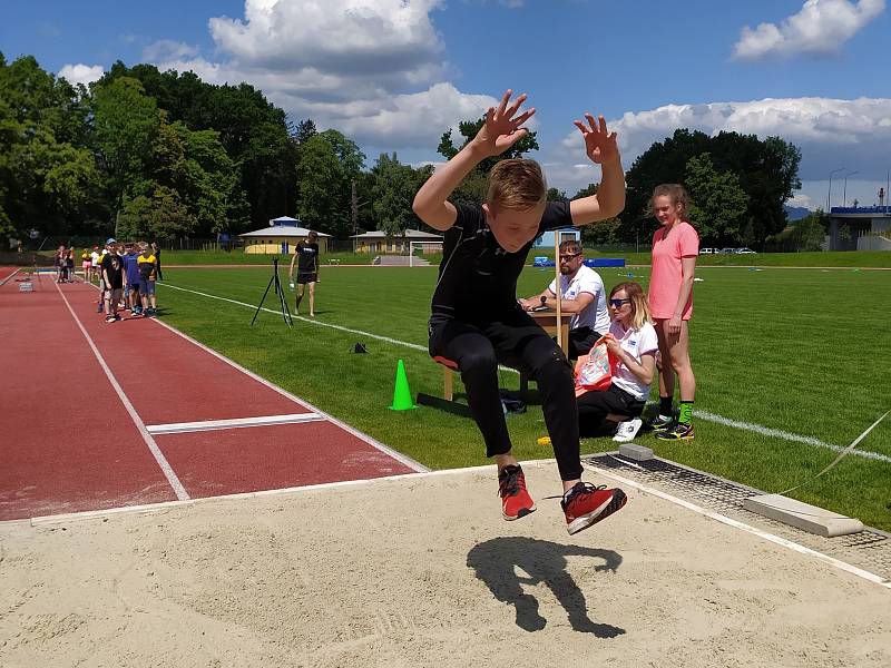 Okolo 1500 sportovců se v pondělí zúčastnilo úvodního závodu po koronavirovém restartu sezony ve Zlínském kraji – Spolu na startu.