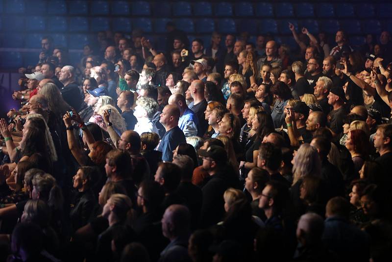 Koncert skupiny Traktor ve sportovní hale Datart Zlín, 5. října 2022