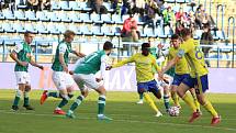 Fotbalisté Zlína (žluté dresy) v 14. kole FORTUNA:LIGY hráli s Jabloncem nerozhodně 0:0.