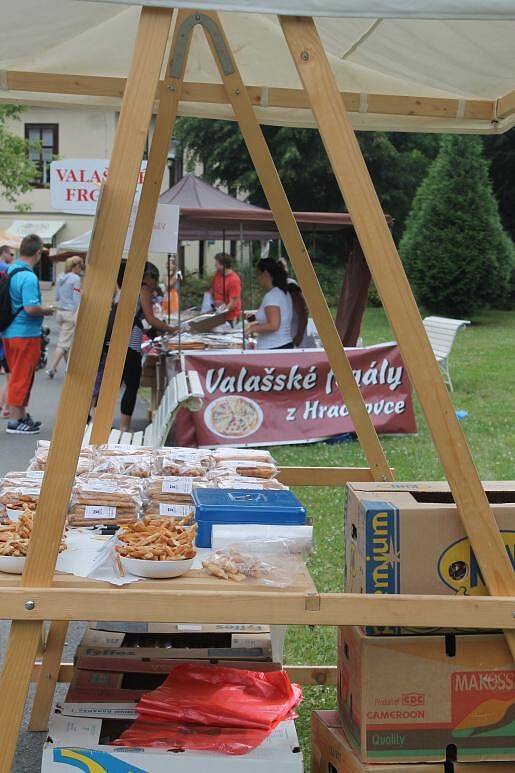 První Zoogastrofestival v zoologické zahradě v Lešné