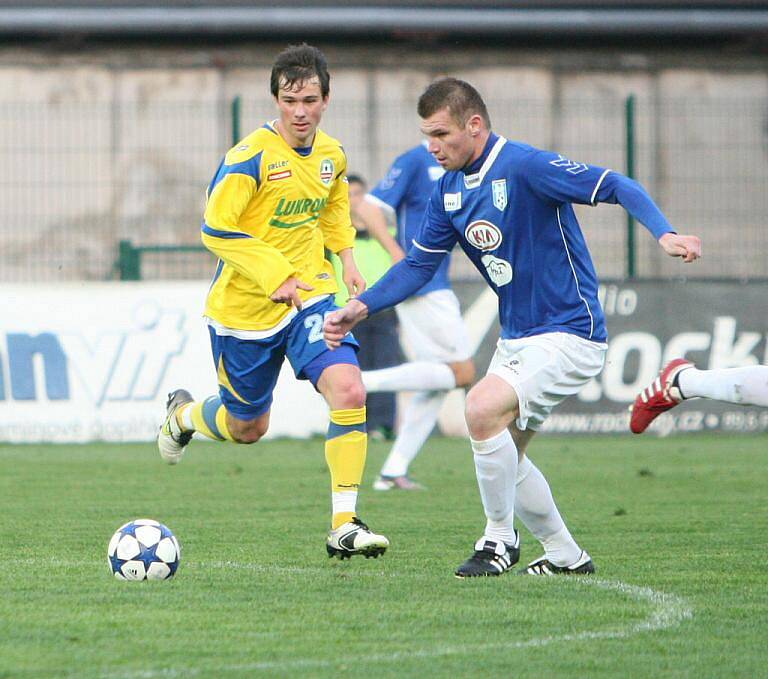 Zlín (ve žlutém) vs. Vlašim, II. liga