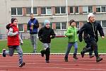 Akce Atletika pro děti s oštěpařem Vítězslavem Veselým na stadionu mládeže ve Zlíně.