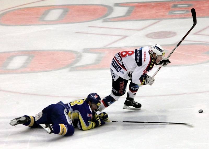  PSG Zlín – HC ČSOB pojišťovna Pardubice.