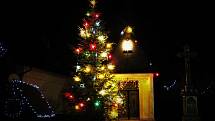 Vánoční strom Štítná nad Vláří - Popov