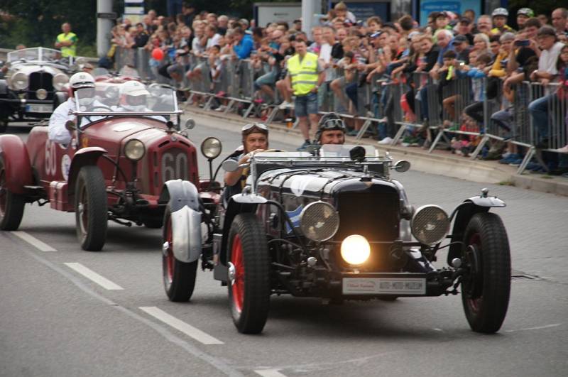 Start 49. ročník Barum Czech Rally. Bugatti