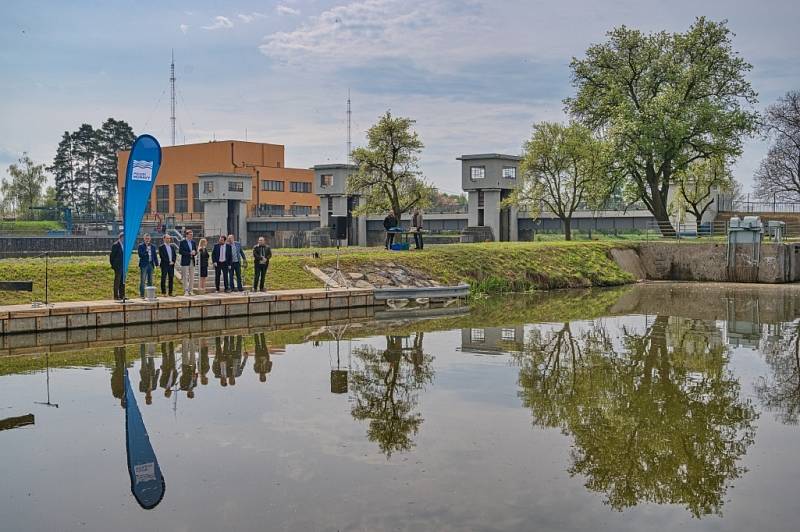 Slavnostní odemykání Baťova kanálu v roce 2022.