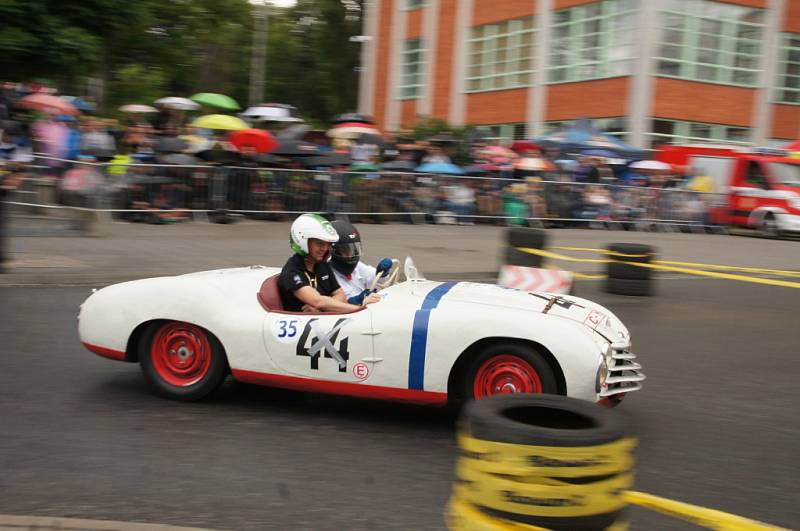 Start 49. ročník Barum Czech Rally. Bugatti