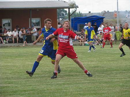 V Záříčí se v sobotu 28. června 2008 utkala stará garda SK Sigmy Olomouc s SK Haná Záříčí.