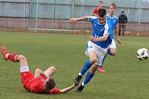 Fotbalisté Baníku Ostrava B v 16. kole MSFL vyhráli v Otrokovicích 4:1. 
