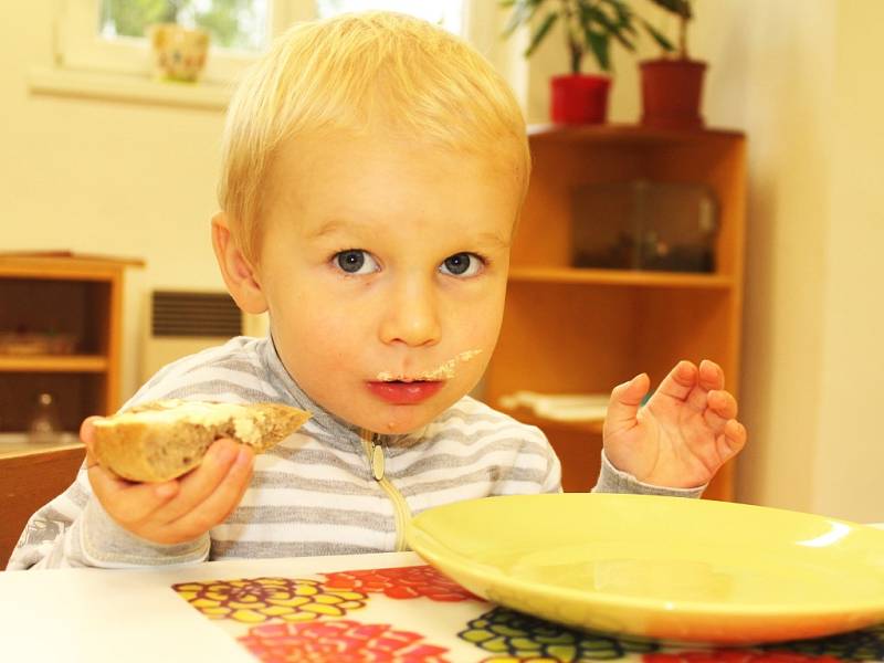 Od září funguje nová mateřská škola Svah Zlín, nachází se přímo na lyžařském svahu. 