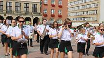 Ve Zlíně probíhá populární Festival dechových hudeb, kterého se účastní také folklorní soubory. 