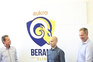 Novým generálním sponzorem zlínského hokeje je Aukro