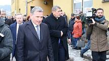Přemiér v demisi Andrej Babiš zavítal v pondělí 5. března 2018 během návštěvy zlínského kraje do Vsetína. Na programu byla i prohlídka vsetínského nádraží, které čeká rozsáhlá rekonstrukce.
