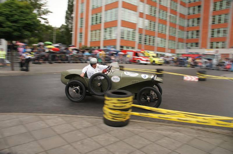 Start 49. ročník Barum Czech Rally. Bugatti