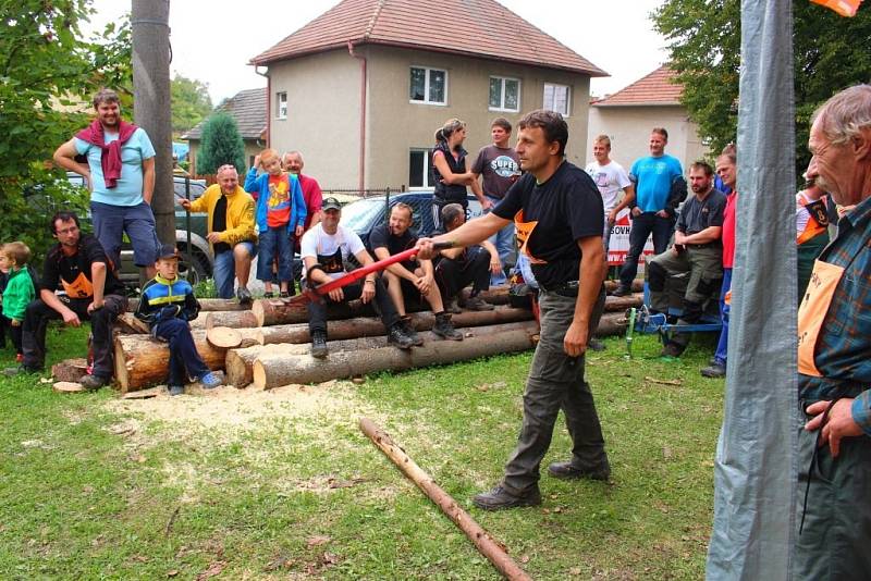 Třetí ročník dřevorubeckých závodů Dr. Voštěp v Lípě