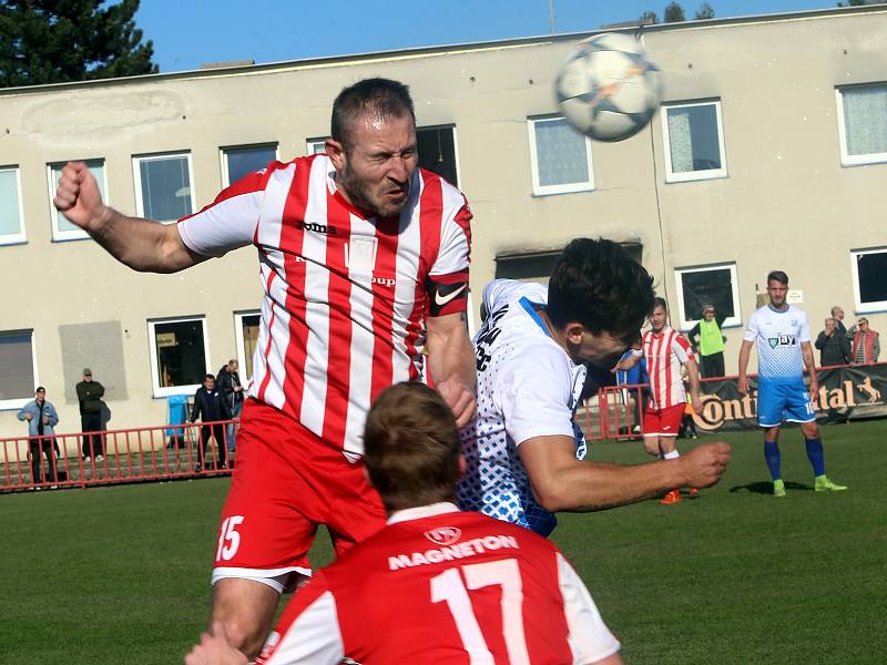 fotbal Viktoria Otrokovice - Spartak Hulín