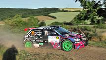 Vítězem 17. ročníku Agrotec Petronas Syntium Rally Hustopeče se stal Jan Kopecký (Škoda Fabia Rally2 evo), který o necelých sedm vteřin porazil Václava Pecha (Ford Focus WRC).