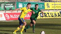 Fotbalisté Zlína (ve žlutém) ve 21. kole FORTUNA:LIGY prohráli v Příbrami 2:3.