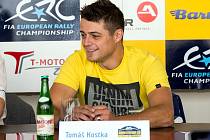 Zkušený jezdec Tomáš Kostka společně se spolujezdcem Ladislavem Kučerou se na Barum Czech Rally Zlín posadí do vozu Škoda Fabia R5 ze stáje Kresta Racing.