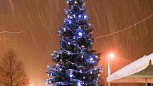 Vánoční strom v Otrokovicích.