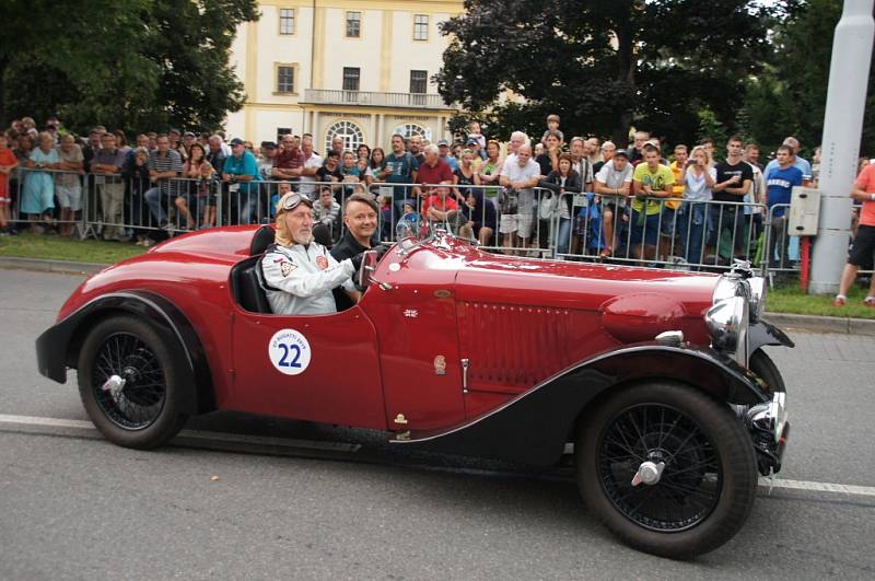 Start 49. ročník Barum Czech Rally. Bugatti