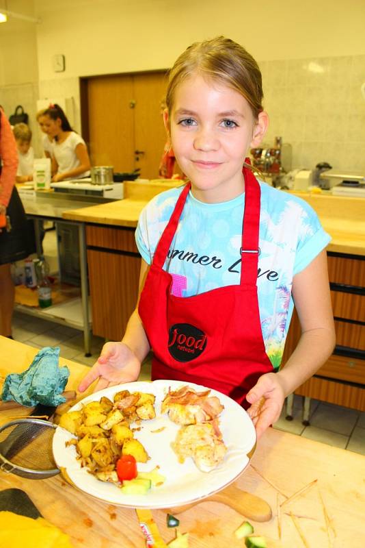 Ve středu 23. listopadu 2016 se ve Střední průmyslové škole Otrokovice konalo finále otrokovické kulinářské soutěže MasterChef.