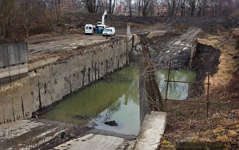 Vodní elektrárna v Otrokovicích může být novou atrakcí