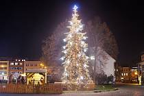 Vánoční strom ve Zlíně v roce 2020. Ilustrační foto